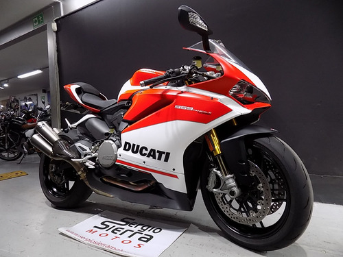 Imagen 6 de 8 de Ducati Panigale 959 Roja 2019