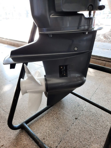 Motor Yamaha 25 Hp 2 T Entrega Inmediata --dolar Mep--