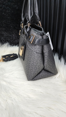 Bolsa Gues Sg948505 Nueva 100 % Original Con Etiqueta Negro Estampado Oro Negro