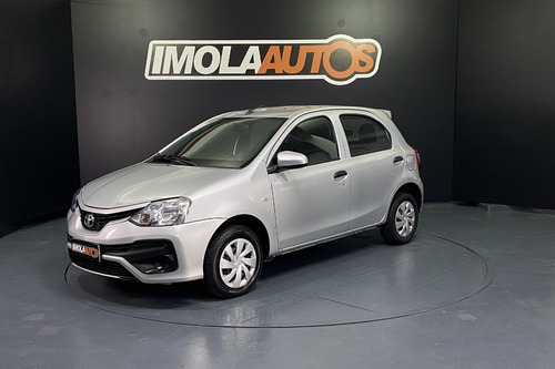 Toyota Etios 1.5X 5P MT