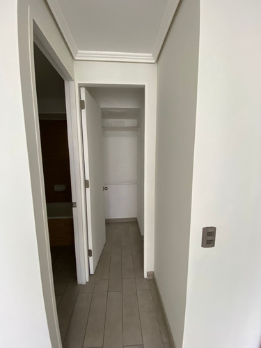 Depto A Pasos De Alameda De 1 Dormitorio Casi Nuevo