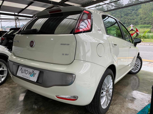 Fiat Punto 1.6 16v Essence Flex 5p 2014