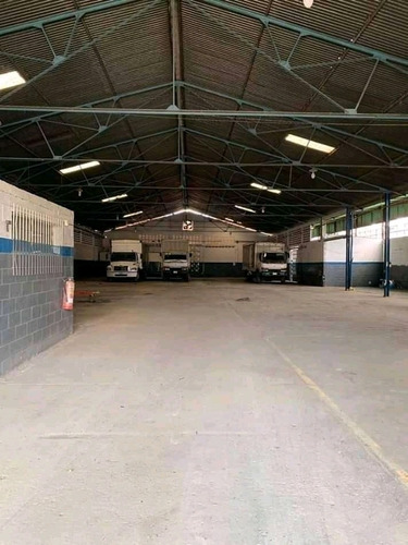 Imagen 2 de 5 de Se Alquila O Se Vende Galpón En Cagua. Zona Ind Corinsa.