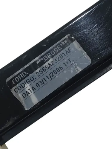 Maquina Vidro Manual Diant. Esq. Ford Fiesta 2s65a23201af
