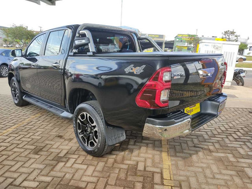 Imagem 4 de 13 de Toyota Hilux Cabine Dupla Srx 2.8 Tdi Cd 4x4 (aut)