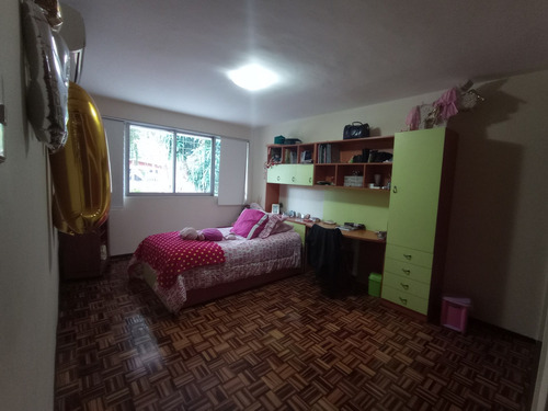 Imagen 28 de 30 de Se Vende Casa 550m2 4h+s/4b/4p Lomas De Chuao 4644