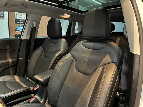 Imagen 8 de 25 de Jeep Compass Limited Plus 4x4 Nueva!