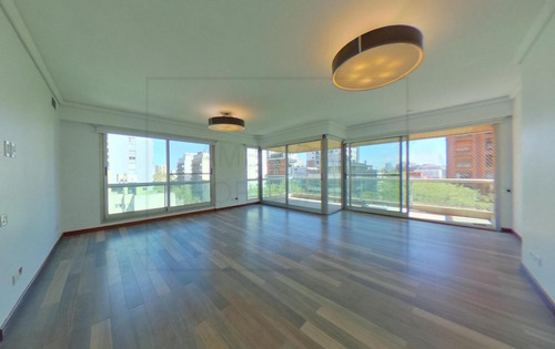 Imagen 1 de 30 de Piso Único En Belgrano Barrancas 4 Dormitorios Con Baño Completo En Suite Parrilla Pileta