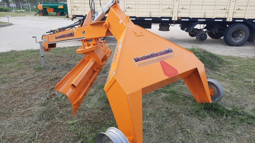 Imagen 2 de 2 de Niveladora De Arrastre Metalbert Nam 3000 Entrega Inmediata