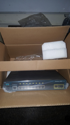 Switch Cisco Catalyst 2960 Ws-c2960-8tc-l 10/100 1g Sfp