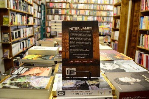 Una Muerte Sencilla. Peter James.