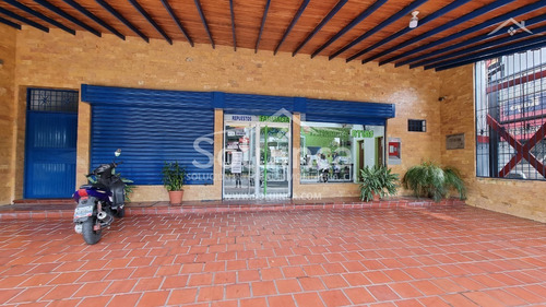 Imagen 3 de 24 de Edificio Comercial En Venta