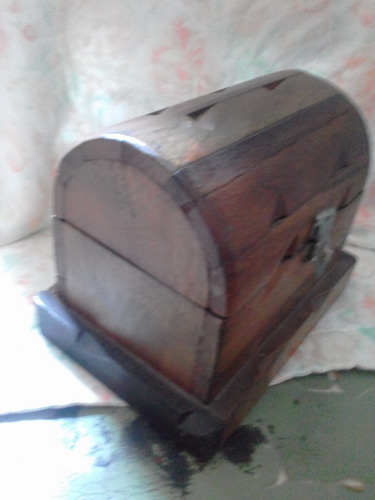 Cofre Pequeño De Madera (Usado)