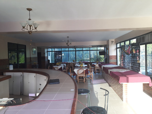 Midaly Alquila Restaurant En Avenida Libertador, Maturin, Monagas.