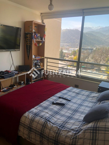 Departamento En Venta De 4 Dorm. En Lo Barnechea