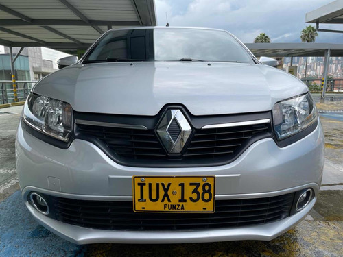 Imagen 4 de 12 de Renault Sandero 2017 1.6 Intens / At