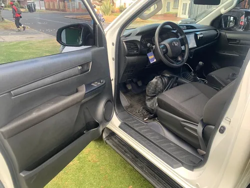 Toyota Hilux 2.7 Chasis 4X2