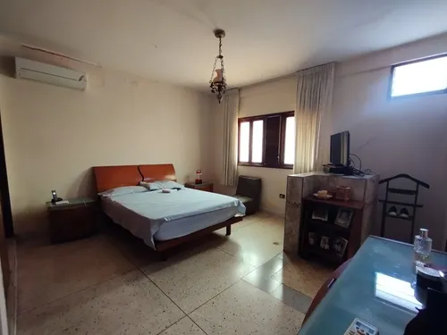 Casa Quinta En Venta Ubicada En Urbanizacion Trigal Norte Valencia. St