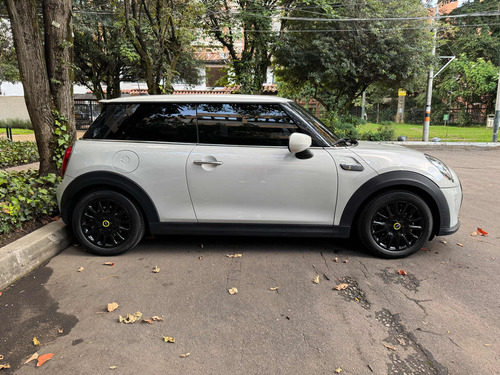 Mini Cooper Se Classic, Modelo 2023