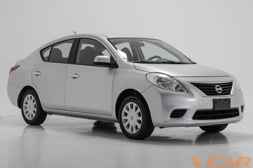 Nissan Versa 1.6 16v Flex Sv 4p Manual Prateado