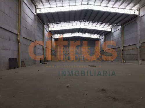 Imagen 2 de 14 de Bodegas En Arriendo Girardota 643-6240