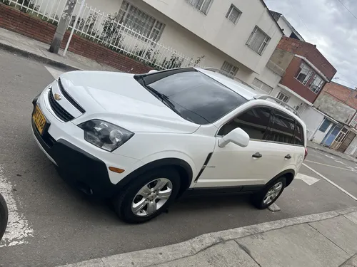 Chevrolet Captiva 2.4 Sport 182 hp
