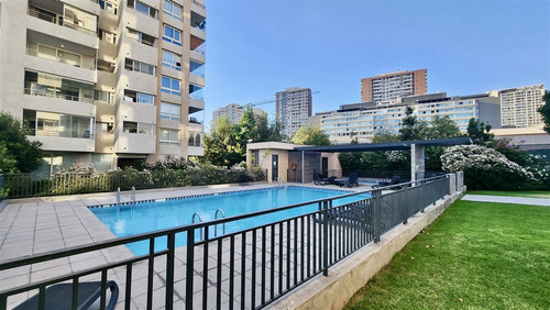 Departamento En Venta De 2 Dorm. En Ñuñoa