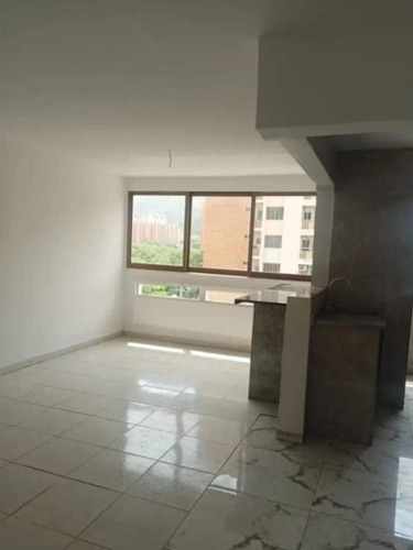 Clientes Vendo Apartamento Resd. Teresa. Mañongo