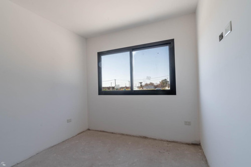 Casa En Venta 3 Dormitorios Ibarlucea