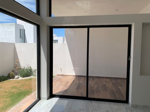 Imagen 15 de 26 de Se Renta Casa En La Condesa Juriquilla, 3 Recamaras, Roof Ga