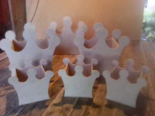 Imagen 3 de 6 de Cajas Tipo Coronas Grandes, En Mdf Crudo, Mega Corona