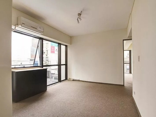 Av. Corrientes Y Montevideo. Dueño Vende Oficina 70 M2 En Excelente Ubicación E Impecable Estado. En Un Edificio Moderno Para Uso Profesional Y Comercial.