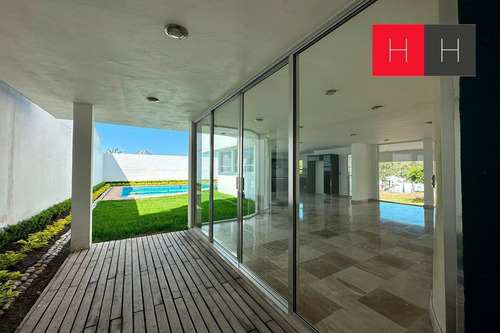 Casa En Renta En La Calera.