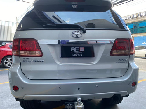 Toyota Sw4 2006 3.0 Srv 7l 4x4 Aut. 5p