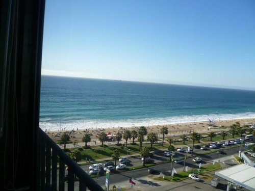 Departamento Vista Al Mar. Condominio Puerto Pacifico