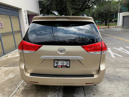 Imagen 4 de 15 de Toyota Sienna 2013 Limited Piel Limited Qc Dvd At