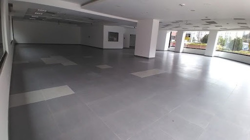 Imagen 3 de 14 de Locales En Arriendo Chico Norte 90-66435