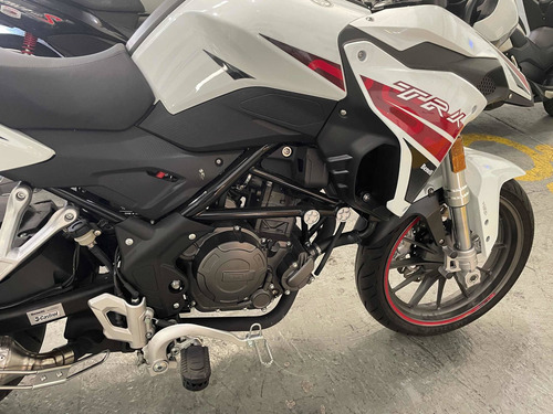 Imagen 8 de 14 de Benelli Trk 251 - Abs