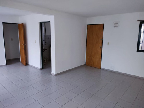 Hermoso Departamento En Las Heras
