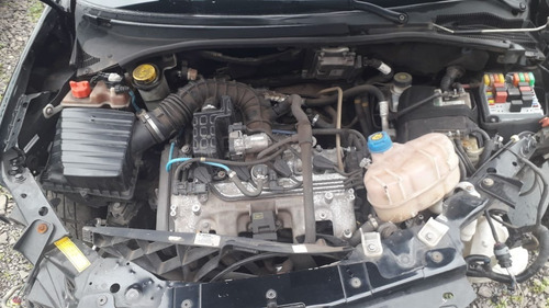 Imagem 7 de 14 de Sucata Fiat Linea Hlx 1.9 Flex 2010 - Rs Auto Peças Farroupi