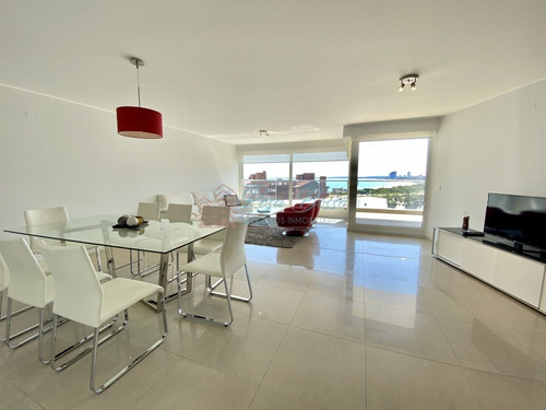 Apartamento En Mansa, 3 Dormitorios *- Ref: 2850