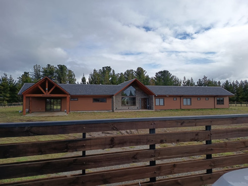 Arriendo Año Corrido Excepcional Casa C/parcela En Frutillar
