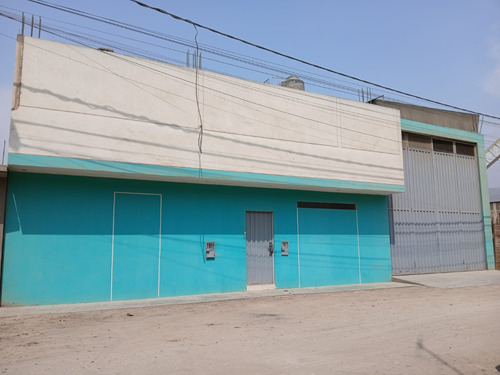 Se Alquila Local Industrial De 500 M2 En Comas