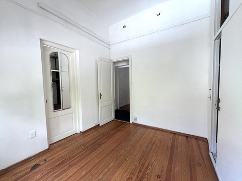 Magnifica Casa De Estilo Proxima A Bulevar España Y Ellauri!! Unica!!!