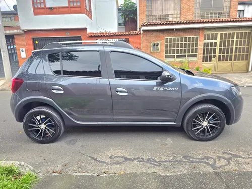 Renault Stepway 1.6 Dynamique / Intens