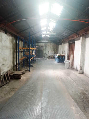 Bodega En Arriendo Con Corriente Trifásica.