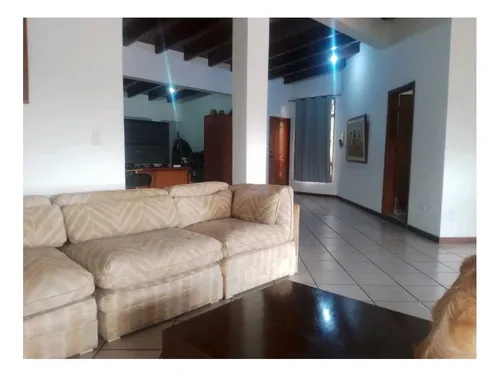 Venta Casa En Prados Del Este
