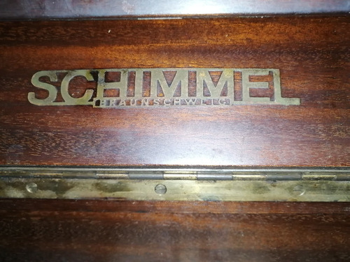 Imagen 3 de 6 de Piano Vertical Schimmel