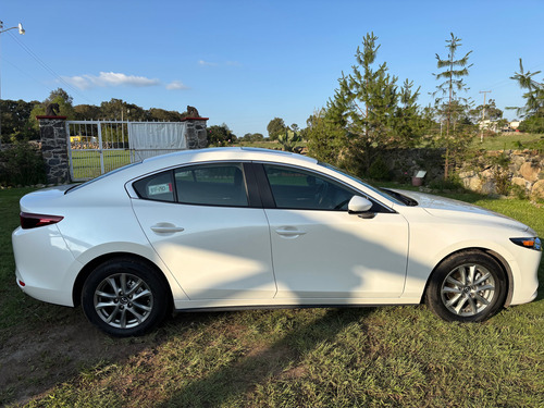Mazda Mazda 3 2.0 Mhev I Sport Sedan At