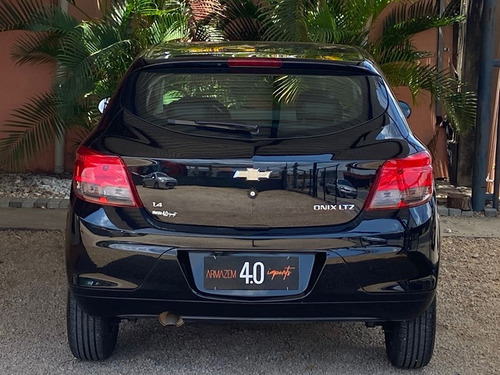 Chevrolet Onix 1.4 MPFI LTZ 8V FLEX 4P MANUAL